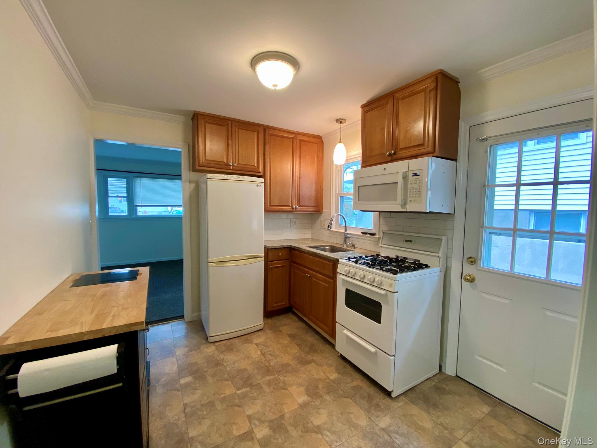 #10 photo, 26 Poplar Street, Greenwood Lake , NY 10925