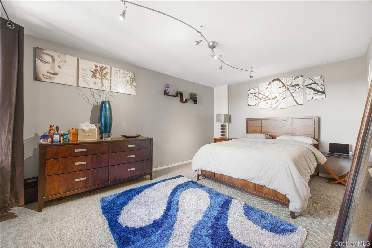 #11 photo, 4315 Webster Avenue, Bronx , NY 10470