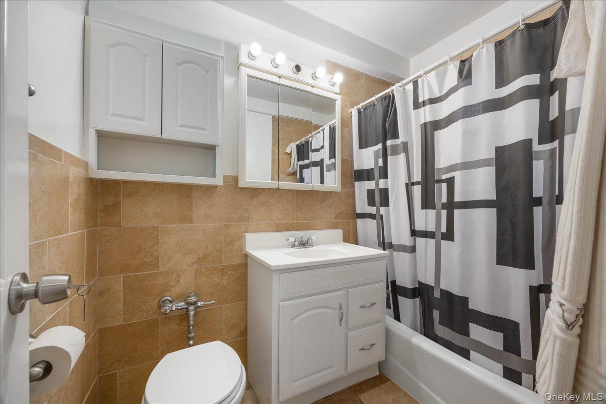 #14 photo, 4315 Webster Avenue, Bronx , NY 10470