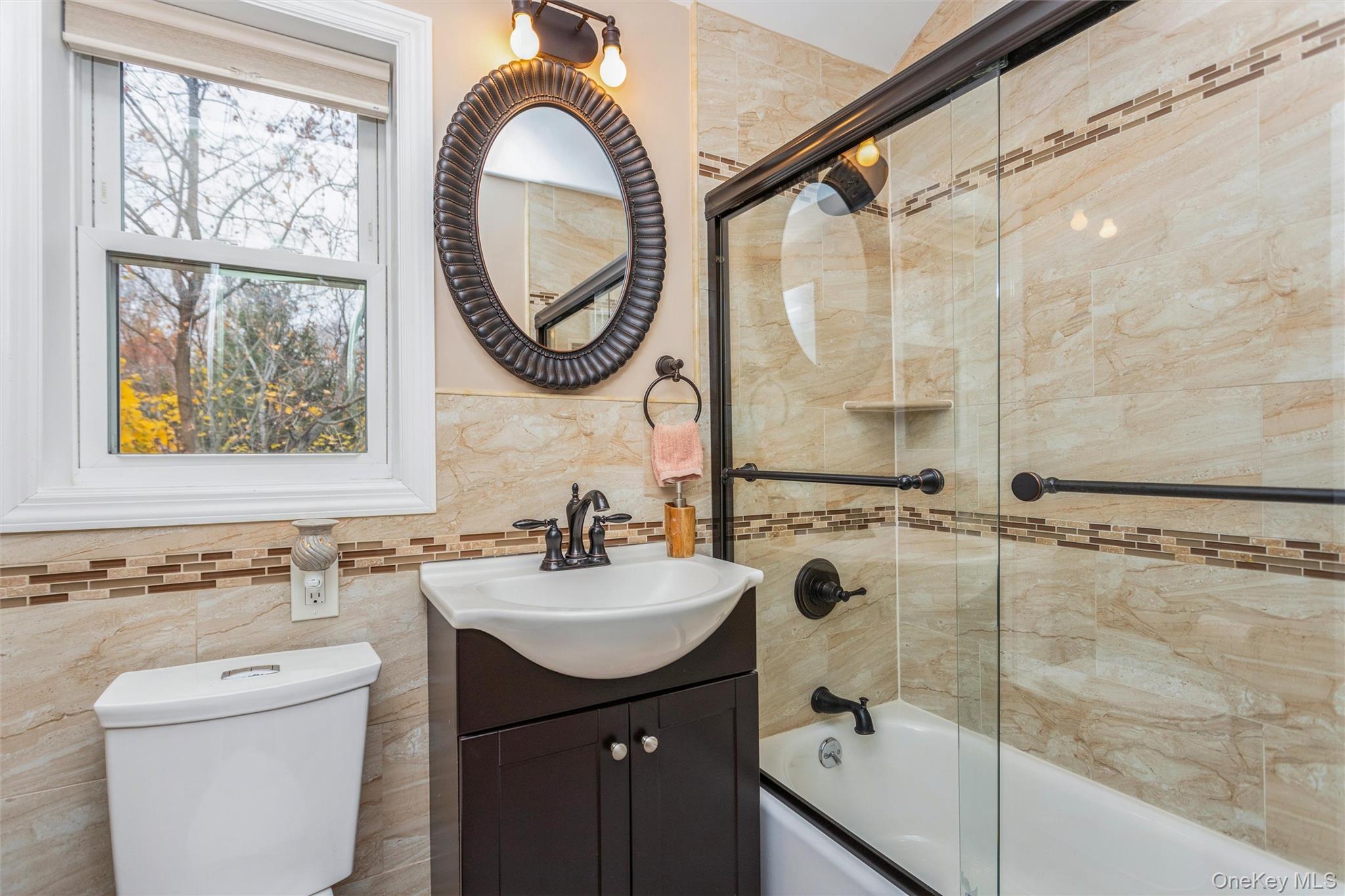 #17 photo, 35 Peck Avenue, Rye , NY 10580