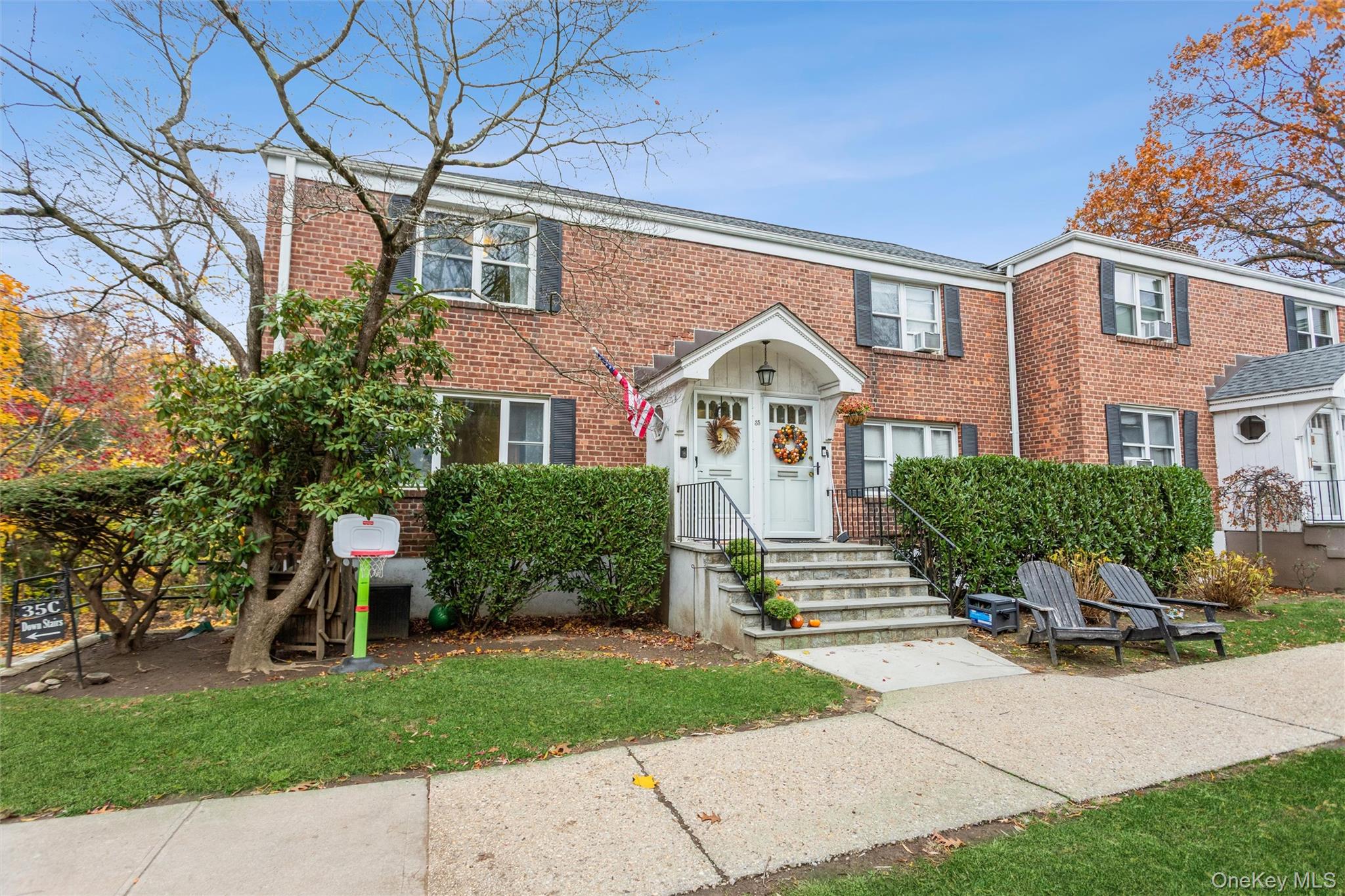 #2 photo, 35 Peck Avenue, Rye , NY 10580