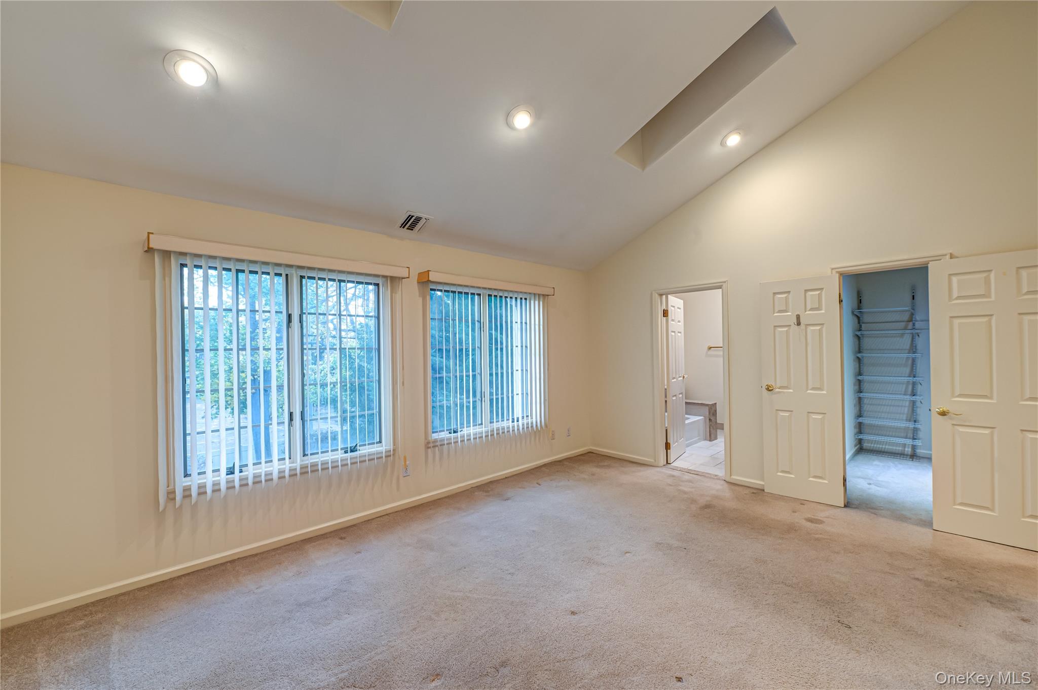 #15 photo, 4 Cedar Ridge Lane, サフォーク郡 Bay Shore , NY 11706