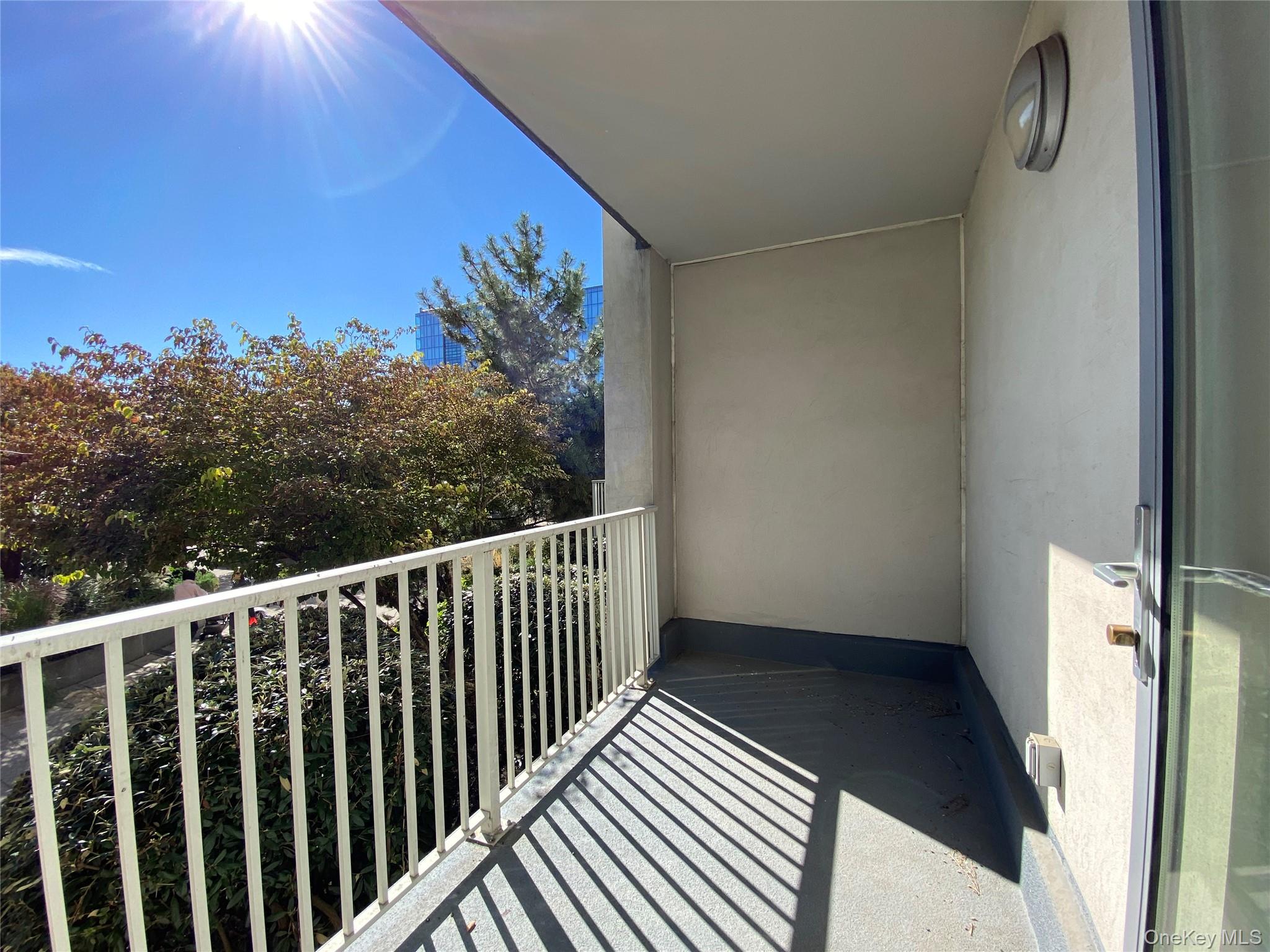 #15 photo, 40-28 College Point Boulevard, Flushing , NY 11354