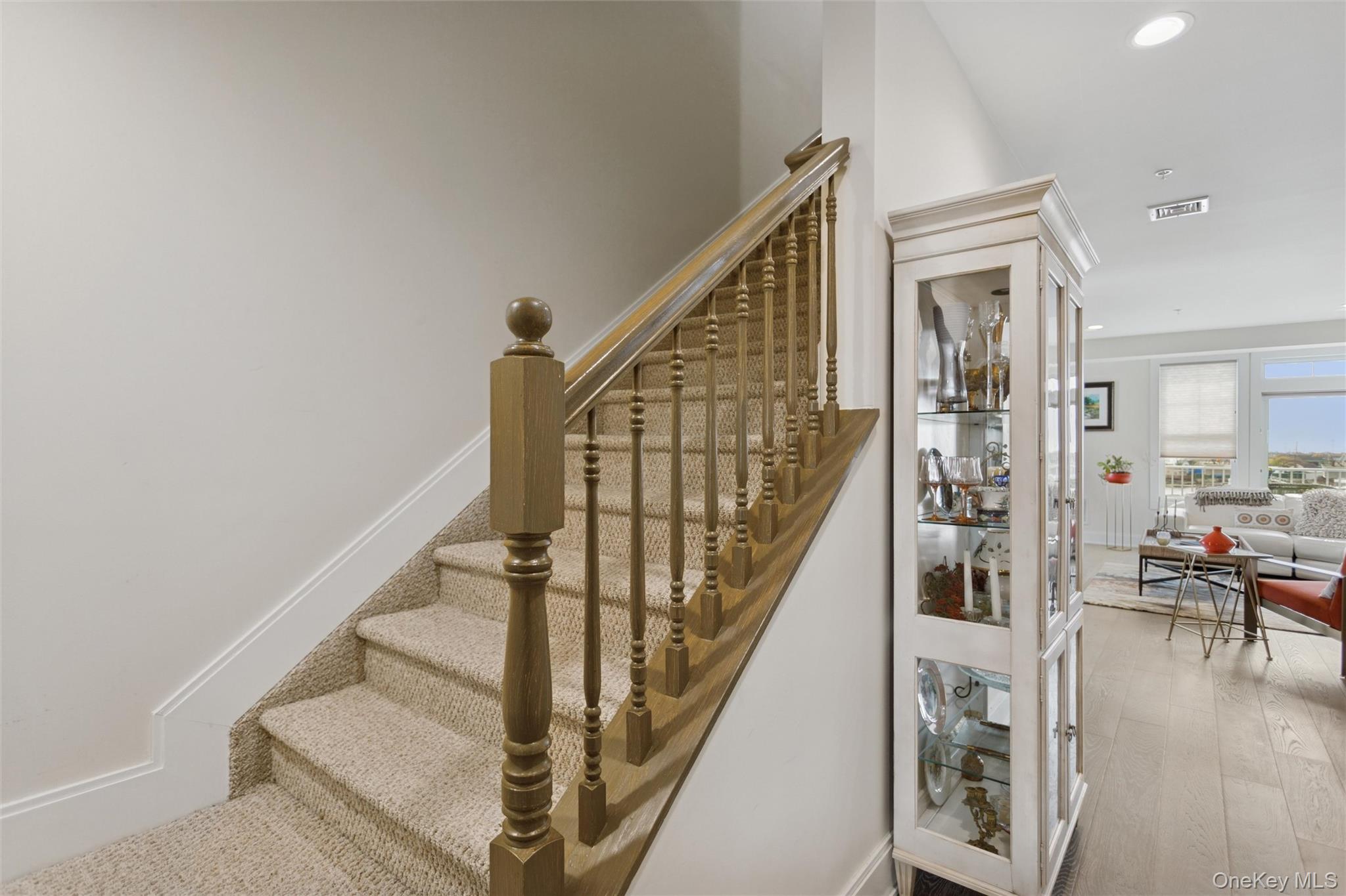 #19 photo, 352 Marina Pointe Drive, East Rockaway , NY 11518