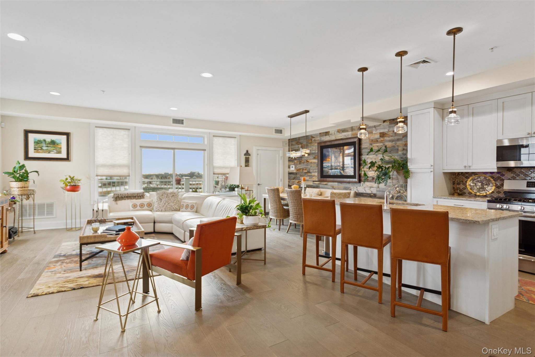 #6 photo, 352 Marina Pointe Drive, East Rockaway , NY 11518