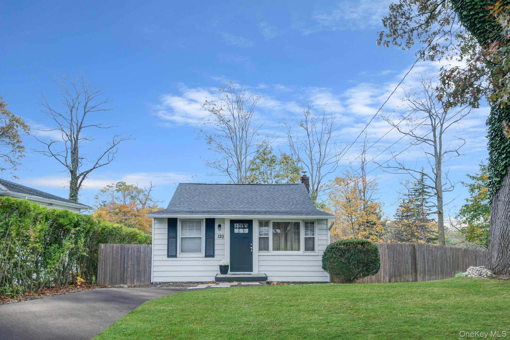 #2 photo, 120 Lookout Drive, Sound Beach , NY 11789