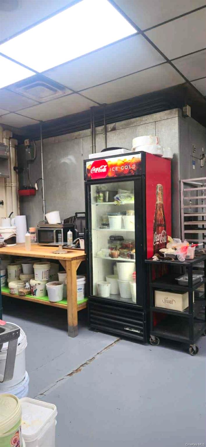 #10 photo, 117 Terry Road, Smithtown , NY 11787