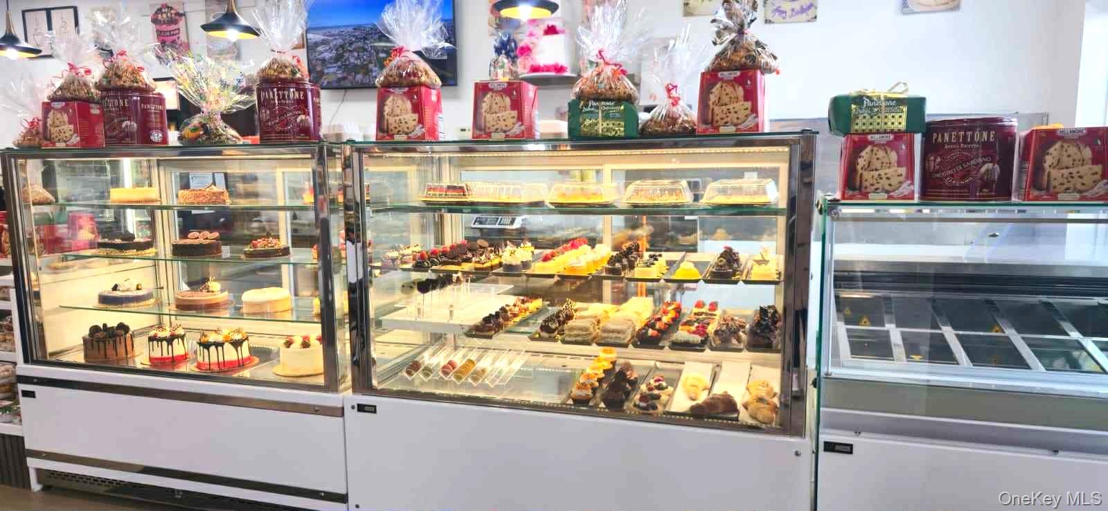 #2 photo, 117 Terry Road, Smithtown , NY 11787