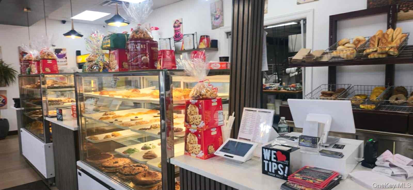 #4 photo, 117 Terry Road, Smithtown , NY 11787