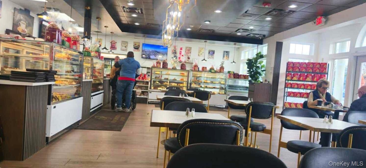 #9 photo, 117 Terry Road, Smithtown , NY 11787