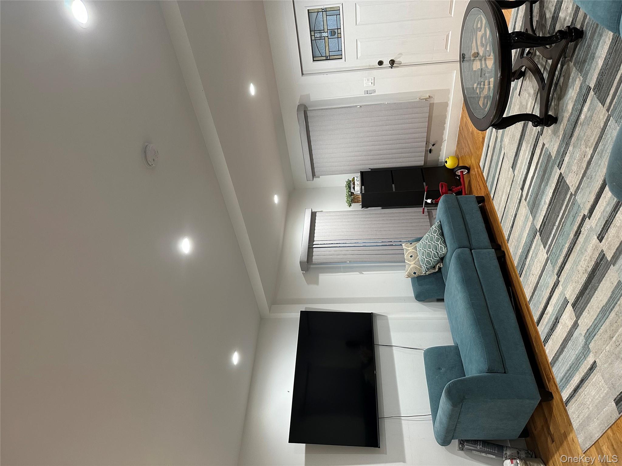 #4 photo, 9322 Vanderveer Street, Queens Village , NY 11428