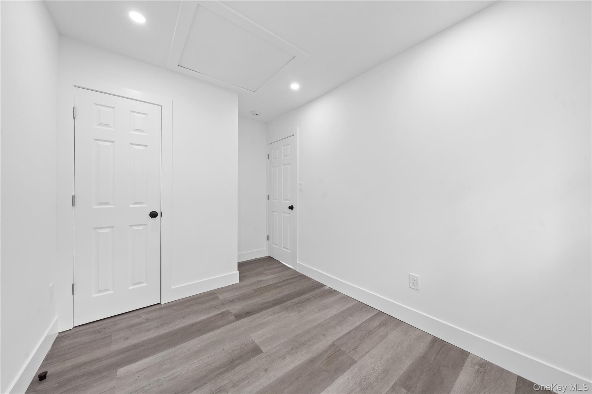 #19 photo, 16 Fife Drive, サフォーク郡 Coram , NY 11727