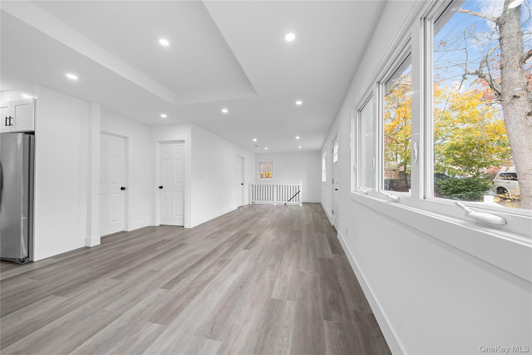 #7 photo, 16 Fife Drive, サフォーク郡 Coram , NY 11727