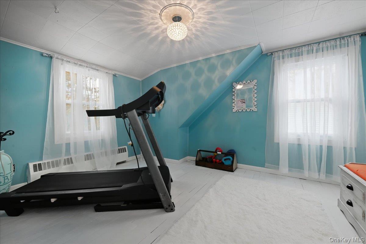 #16 photo, 233 S Alleghany Avenue, Lindenhurst , NY 11757