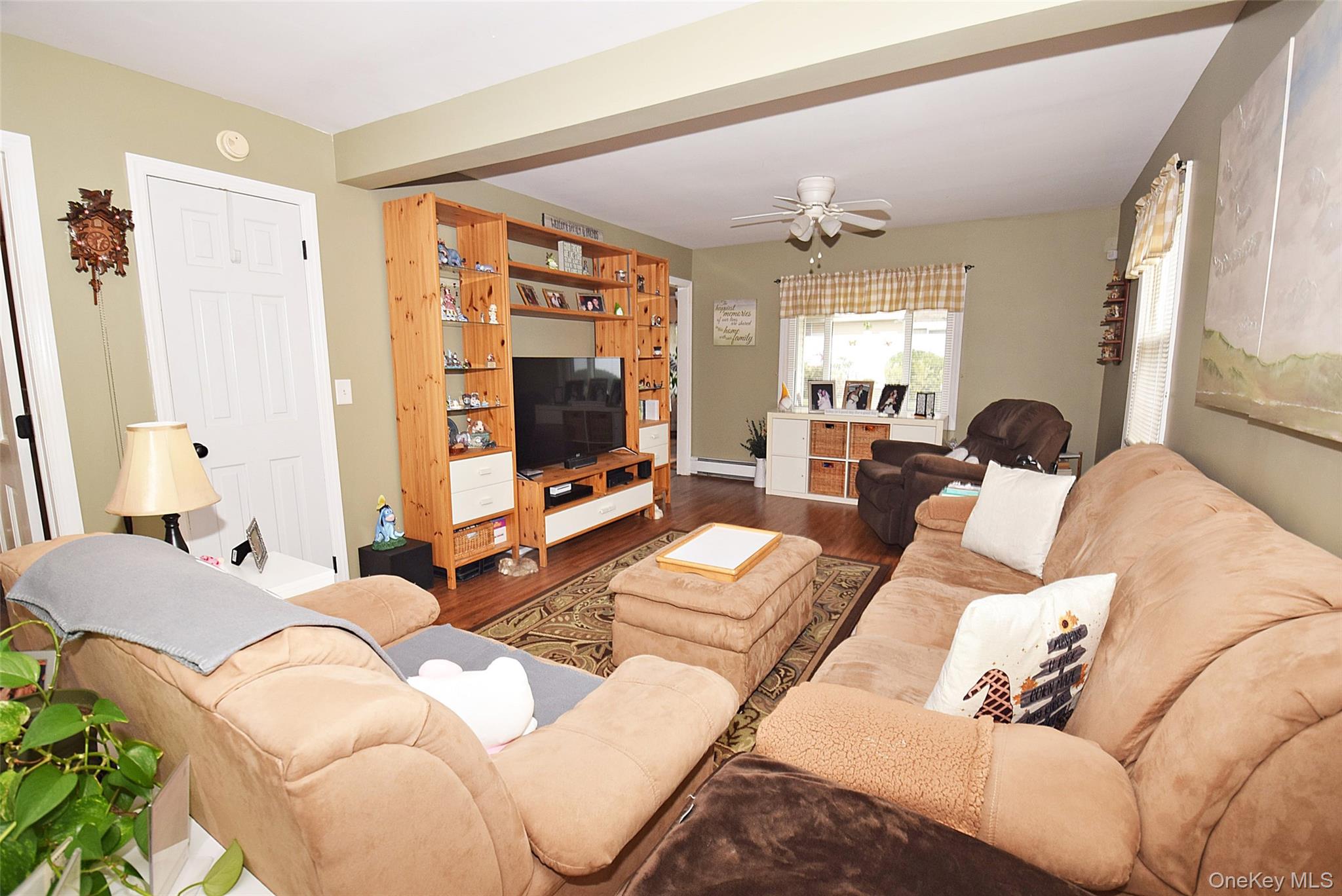 #15 photo, 49 Cutter Lane, Levittown , NY 11756