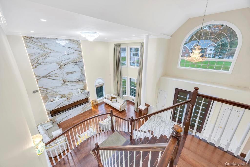 #13 photo, 2 Old Bridge Court, Melville , NY 11747