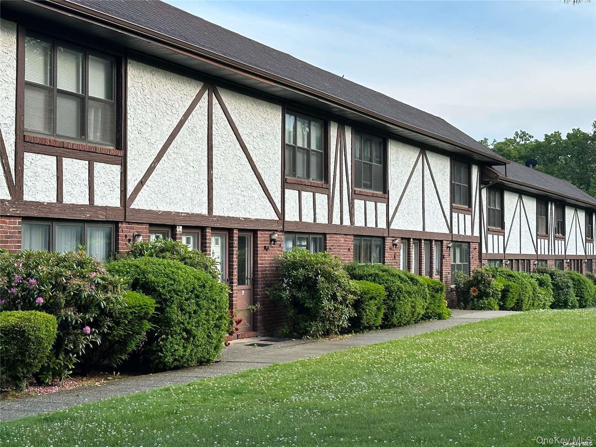 #1 photo, 26 Bailey Court, Middle Island , NY 11953