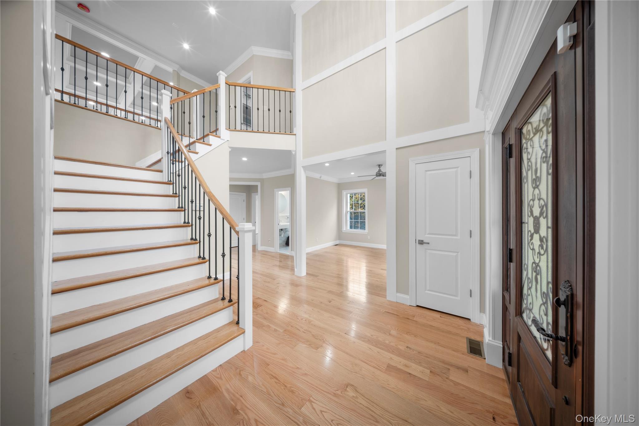 #10 photo, 4 Coventry Court, Wheatley Heights , NY 11798