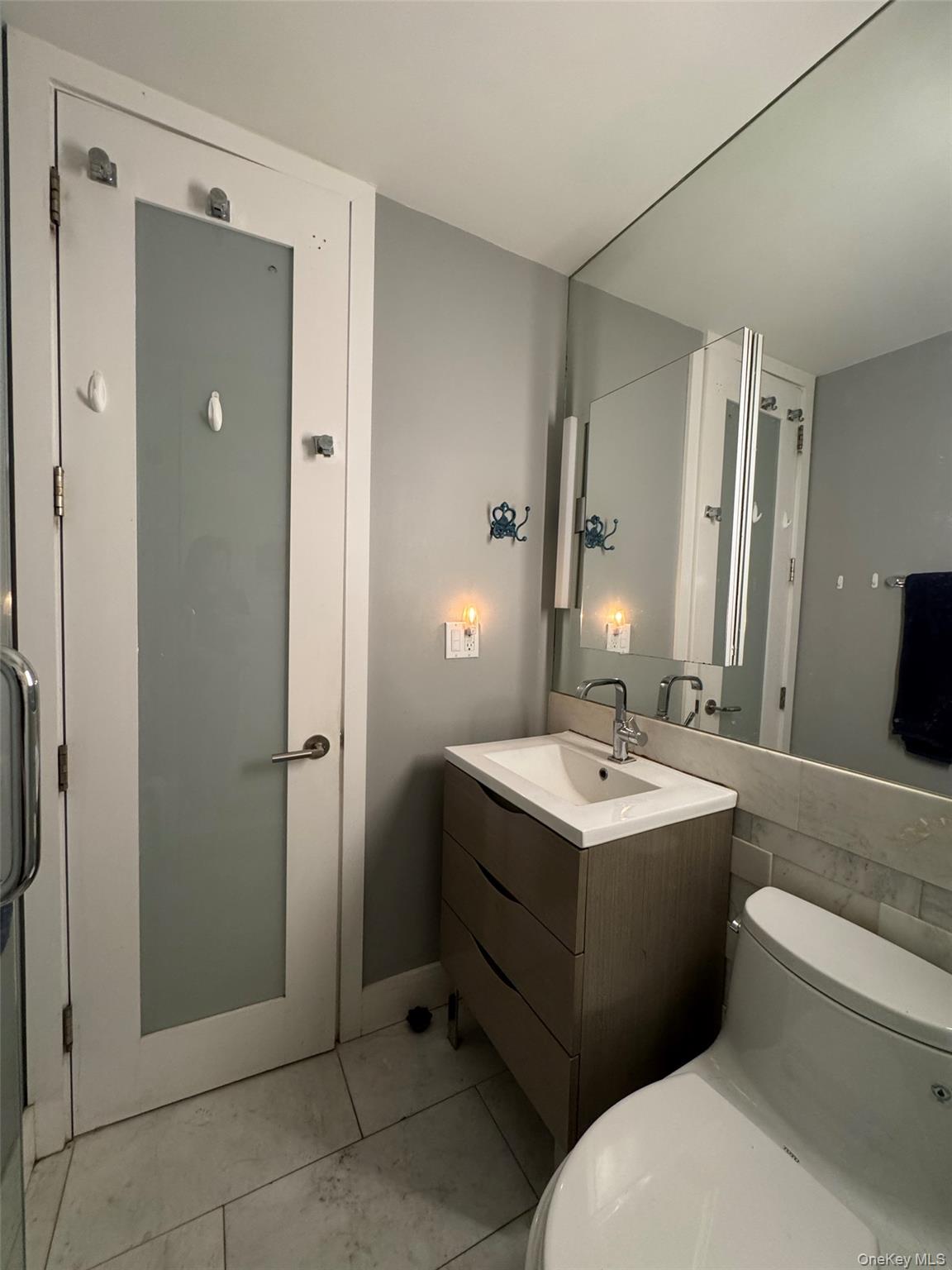 #10 photo, 275 W 96th Street, New York (Manhattan) , NY 10025