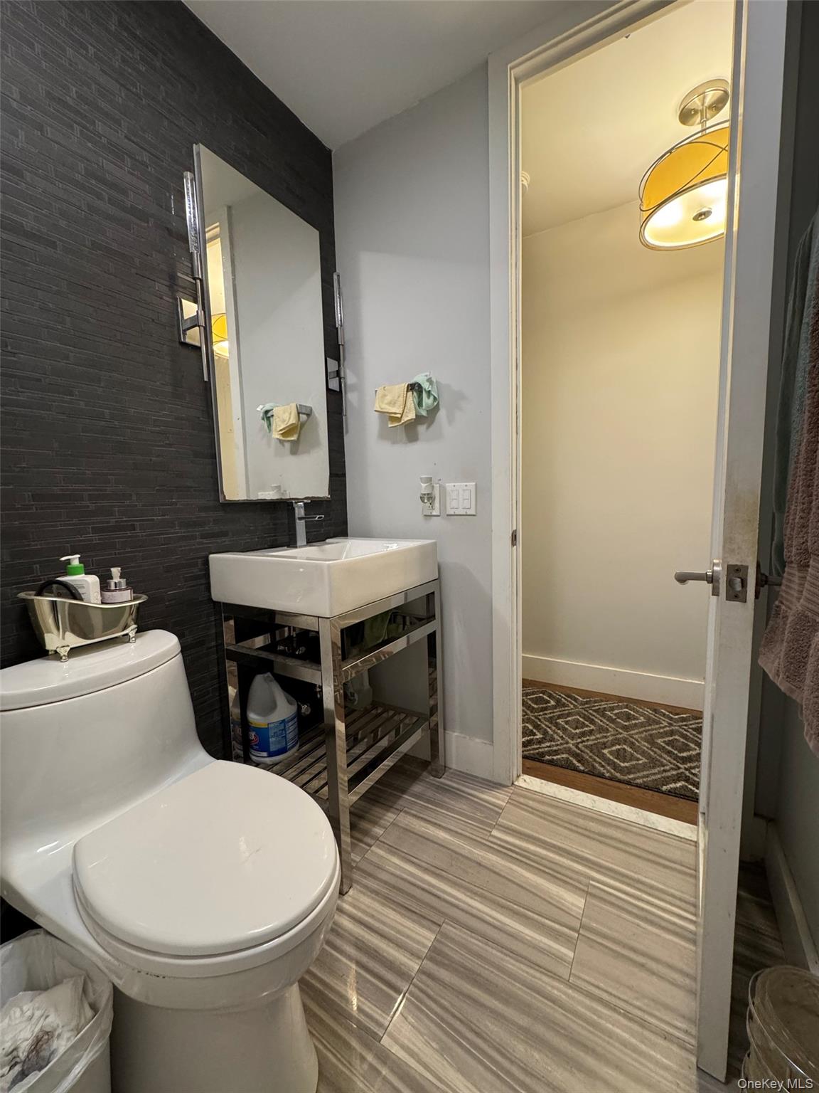 #11 photo, 275 W 96th Street, New York (Manhattan) , NY 10025