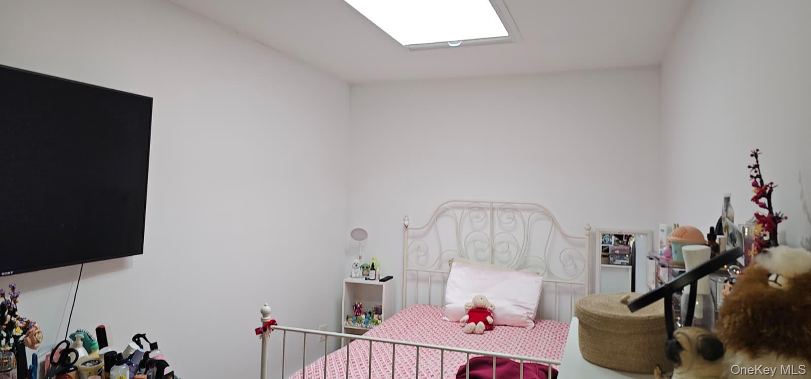 #4 photo, 175 Beach 29th Street, Far Rockaway , NY 11691