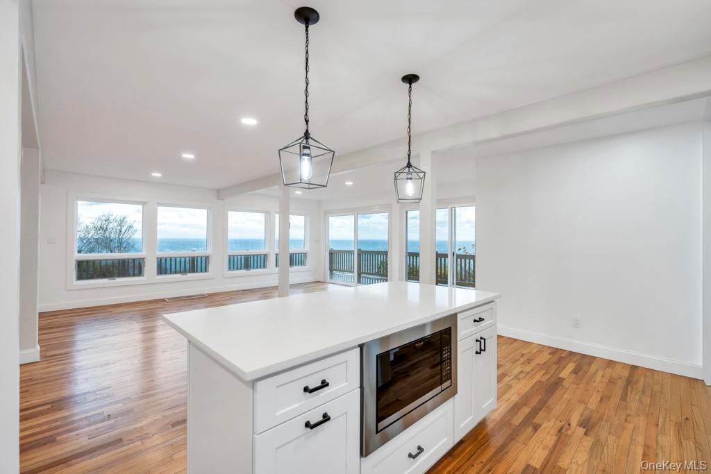 #19 photo, 2 Dolphin Way, Riverhead , NY 11901