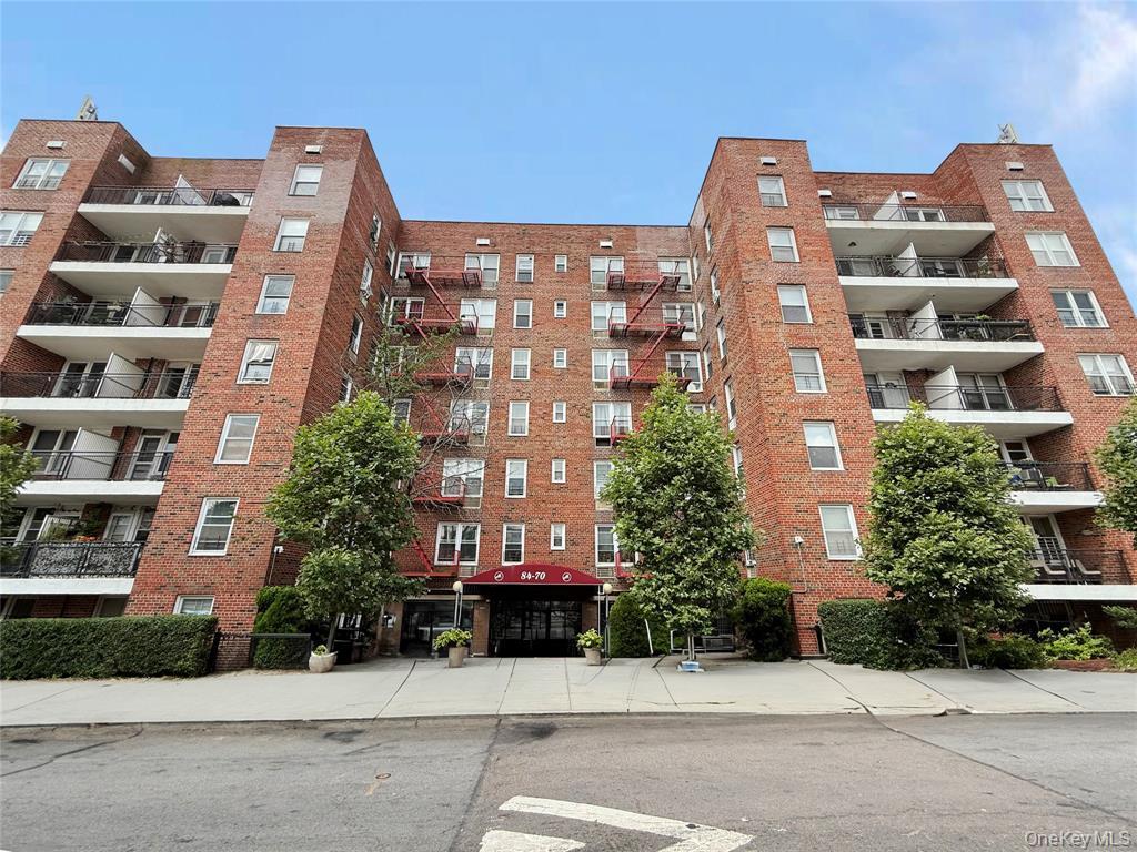 #14 photo, 84-70 129 St, Kew Gardens , NY 11415
