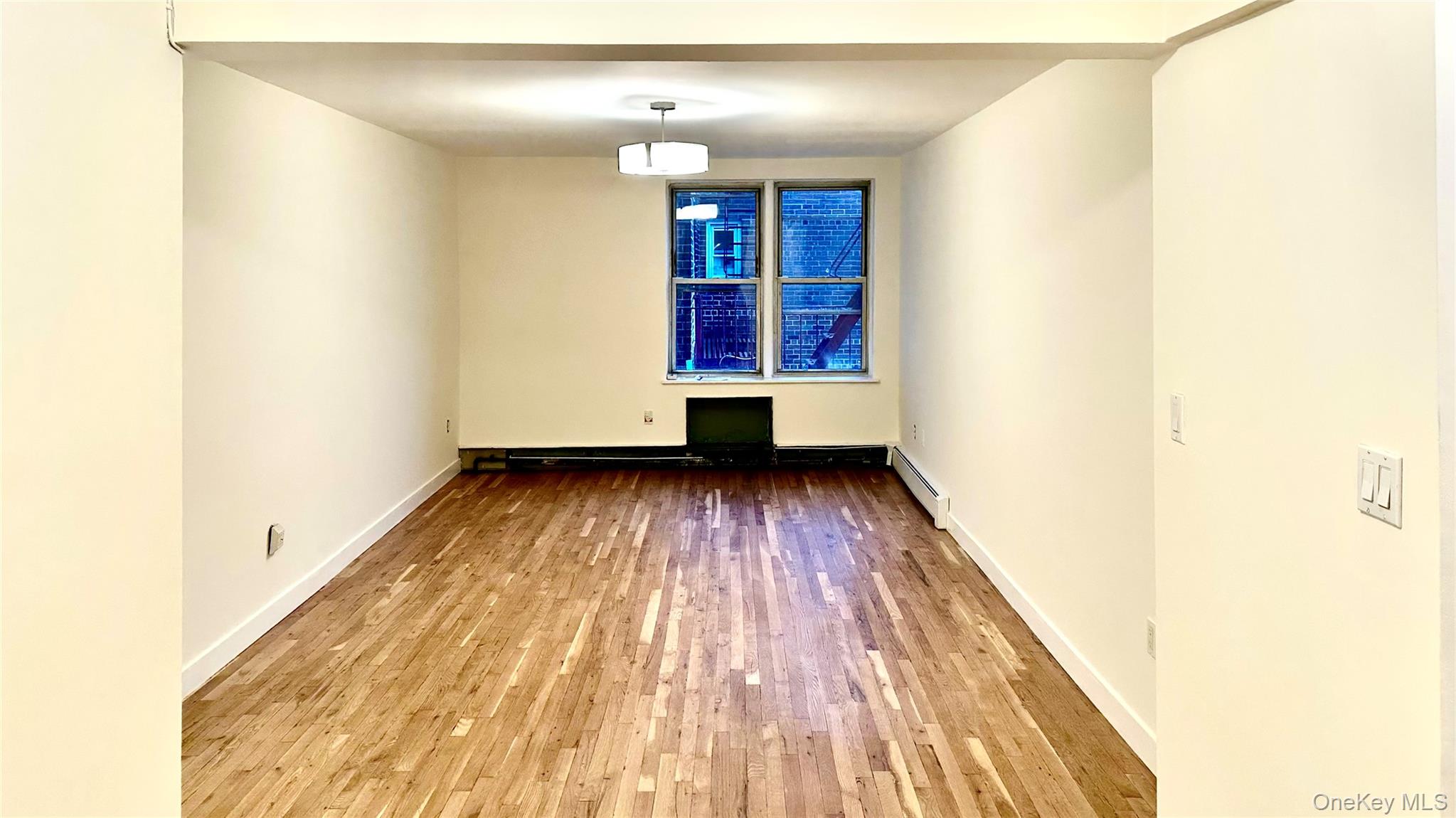 #5 photo, 84-70 129 St, Kew Gardens , NY 11415