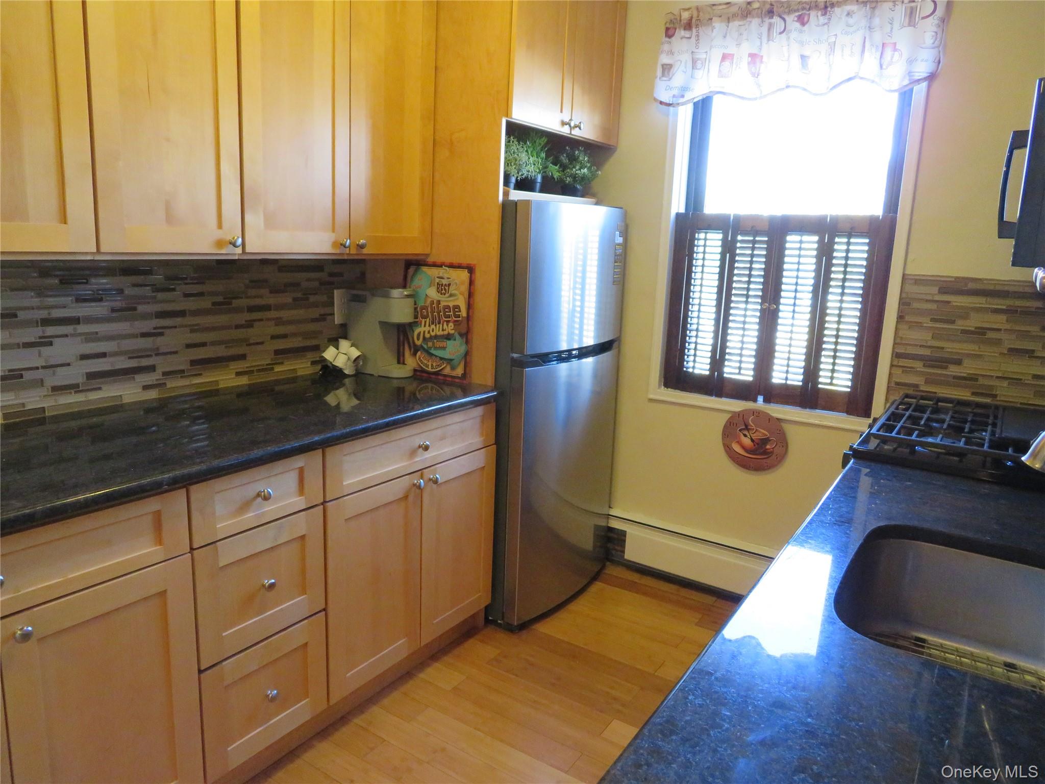 #9 photo, 5 Oakdale Manor, Suffern , NY 10901