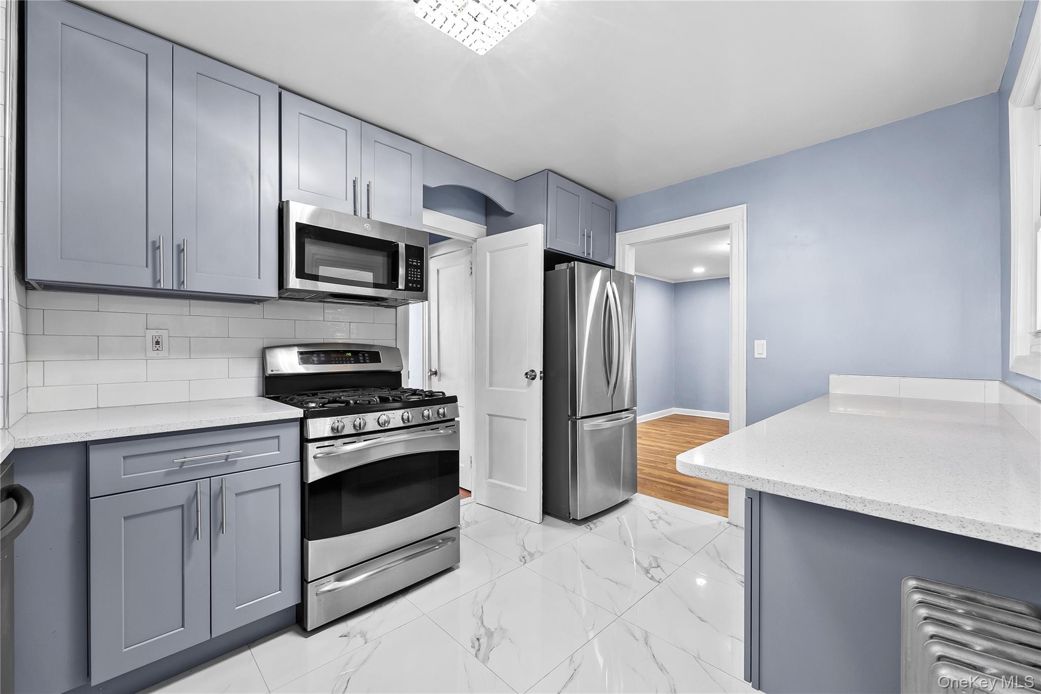 #10 photo, 66 Hutchinson Boulevard, Mount Vernon , NY 10552