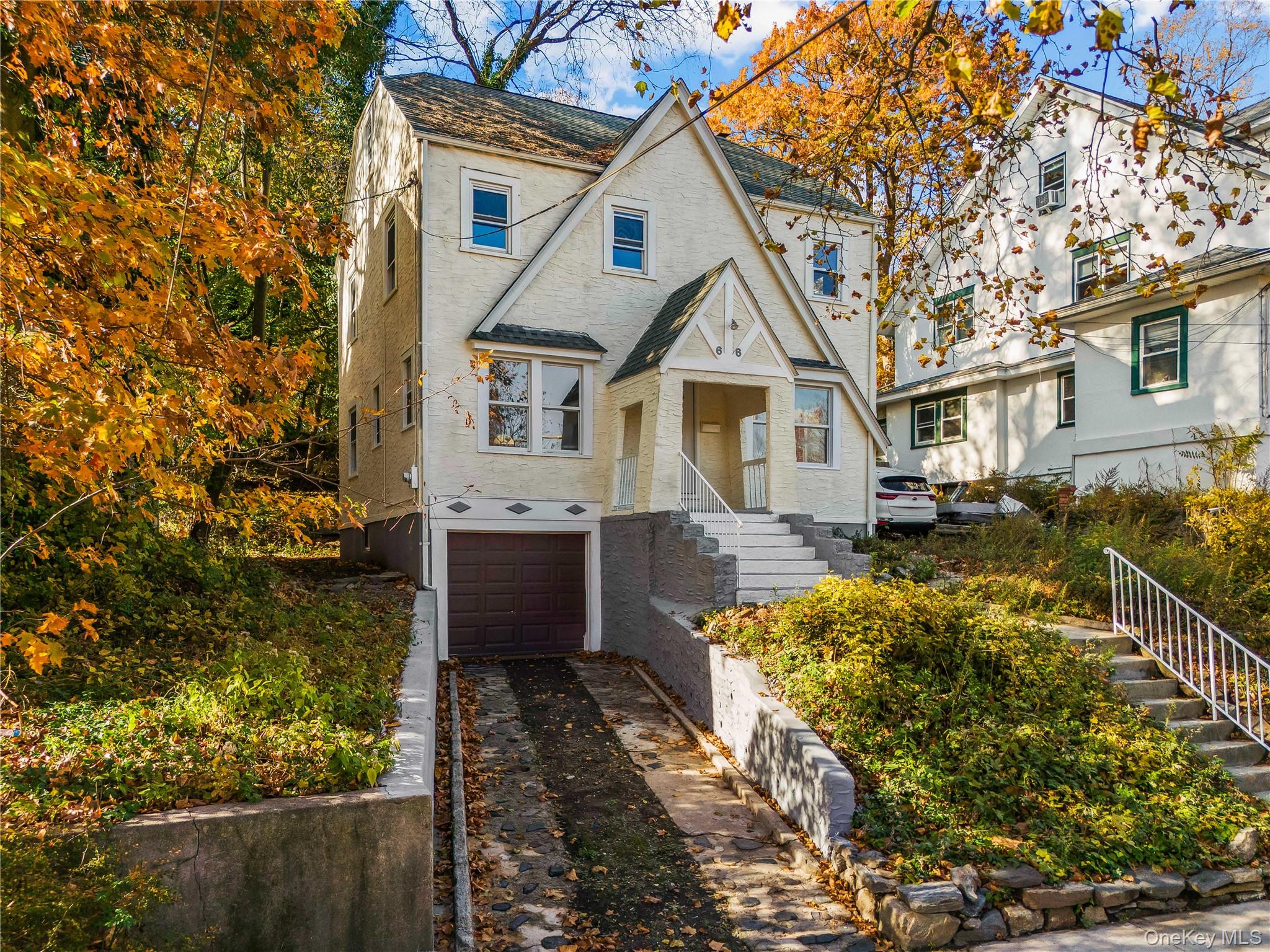 #2 photo, 66 Hutchinson Boulevard, Mount Vernon , NY 10552