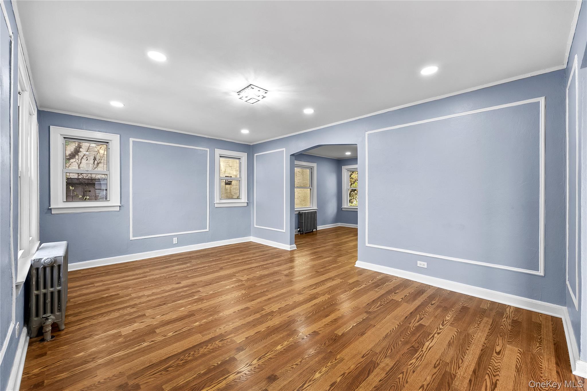 #3 photo, 66 Hutchinson Boulevard, Mount Vernon , NY 10552