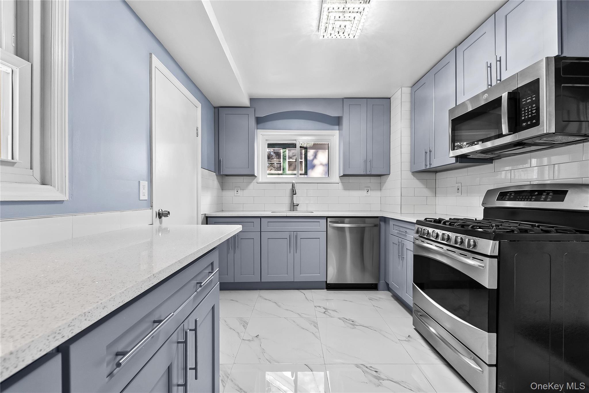 #9 photo, 66 Hutchinson Boulevard, Mount Vernon , NY 10552