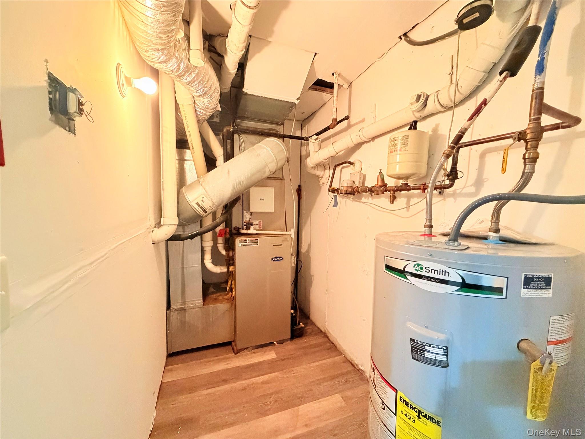 #19 photo, 4 Avoncroft Lane, Middletown , NY 10940