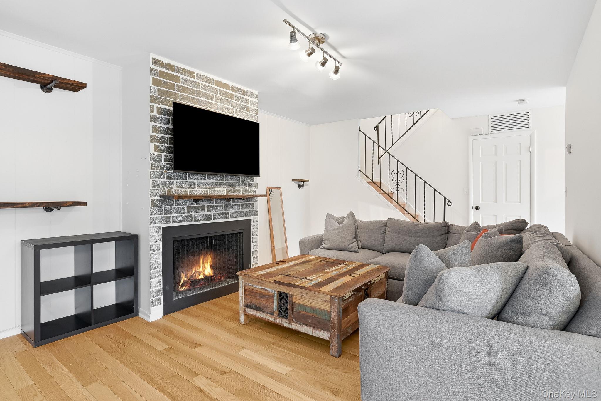 #5 photo, 25 Barker Street, Mount Kisco , NY 10549