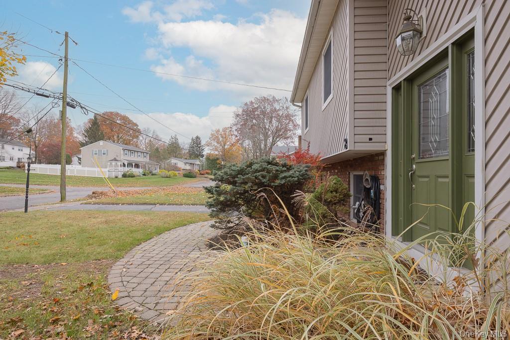 #12 photo, 8 Durant Road, New City , NY 10956