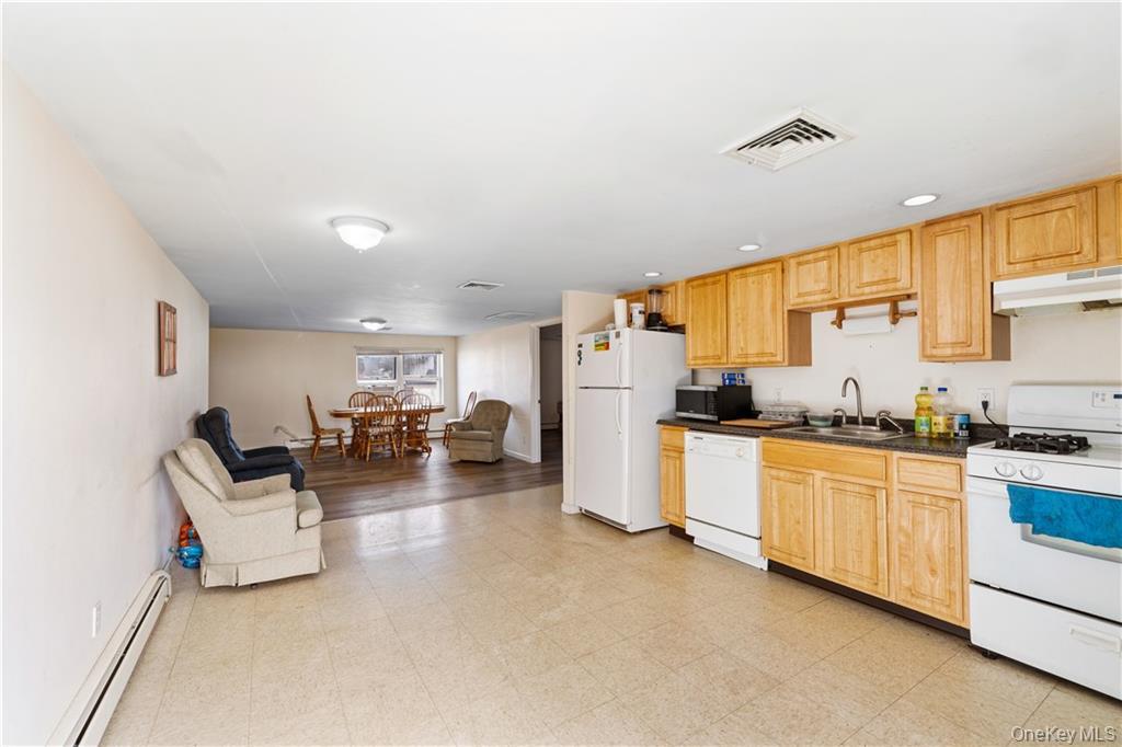 #17 photo, 4428 State Route 94, Florida , NY 10921