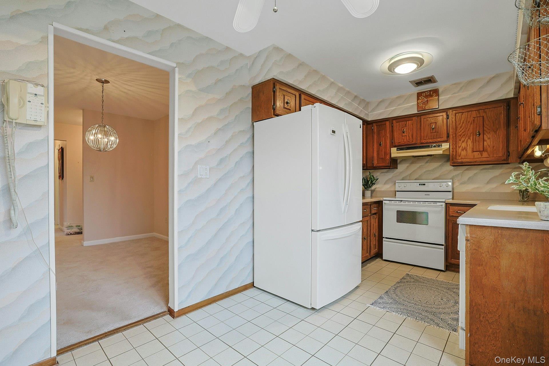 #12 photo, 334 Richard Court, Pomona , NY 10970