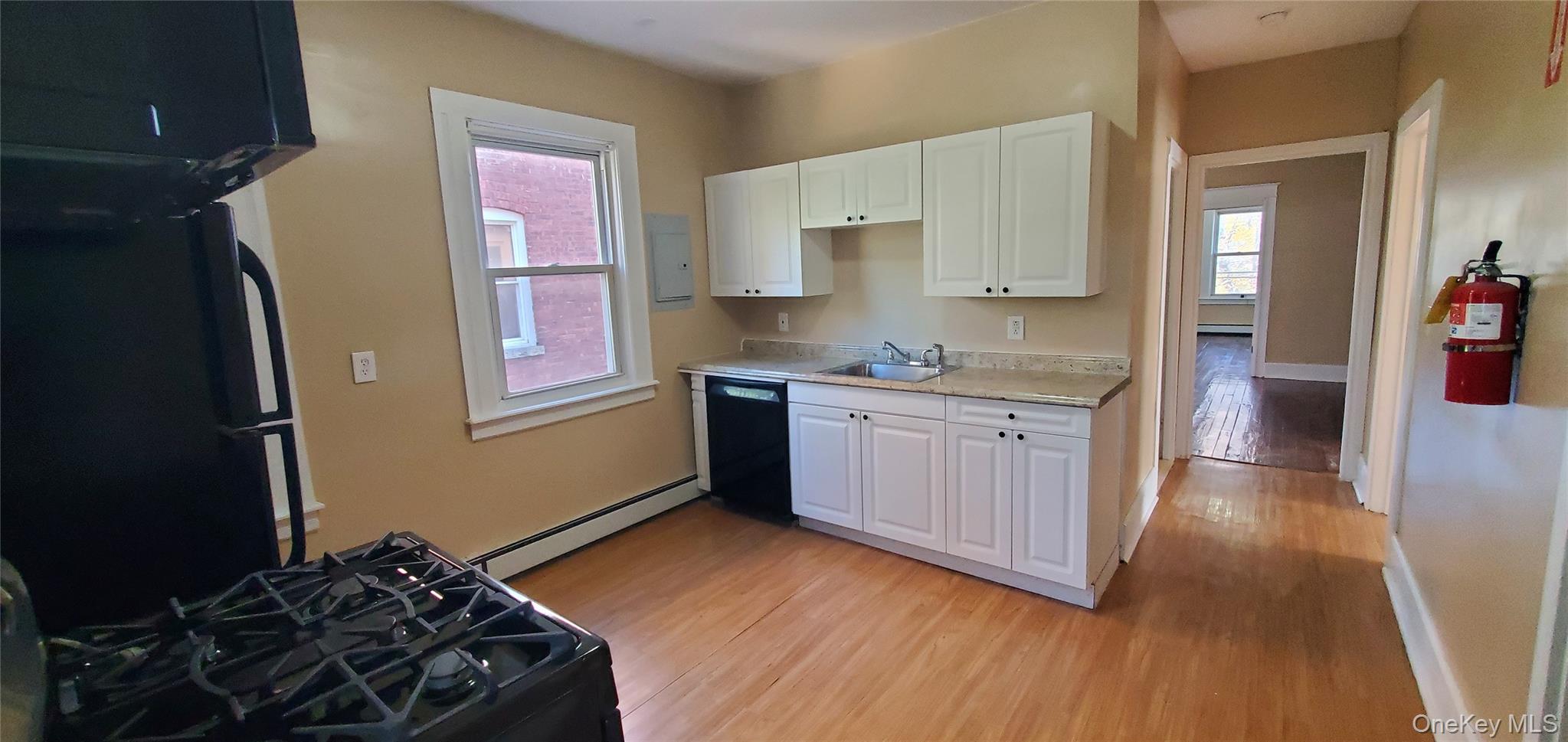 #7 photo, 197 Winnikee Avenue, Poughkeepsie , NY 12601