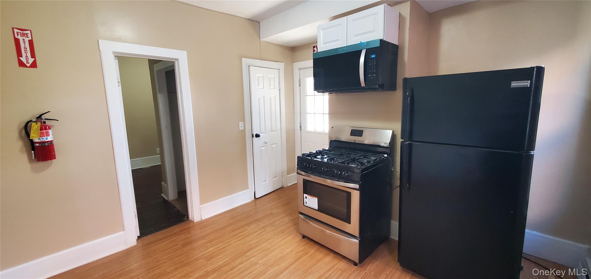 #9 photo, 197 Winnikee Avenue, Poughkeepsie , NY 12601