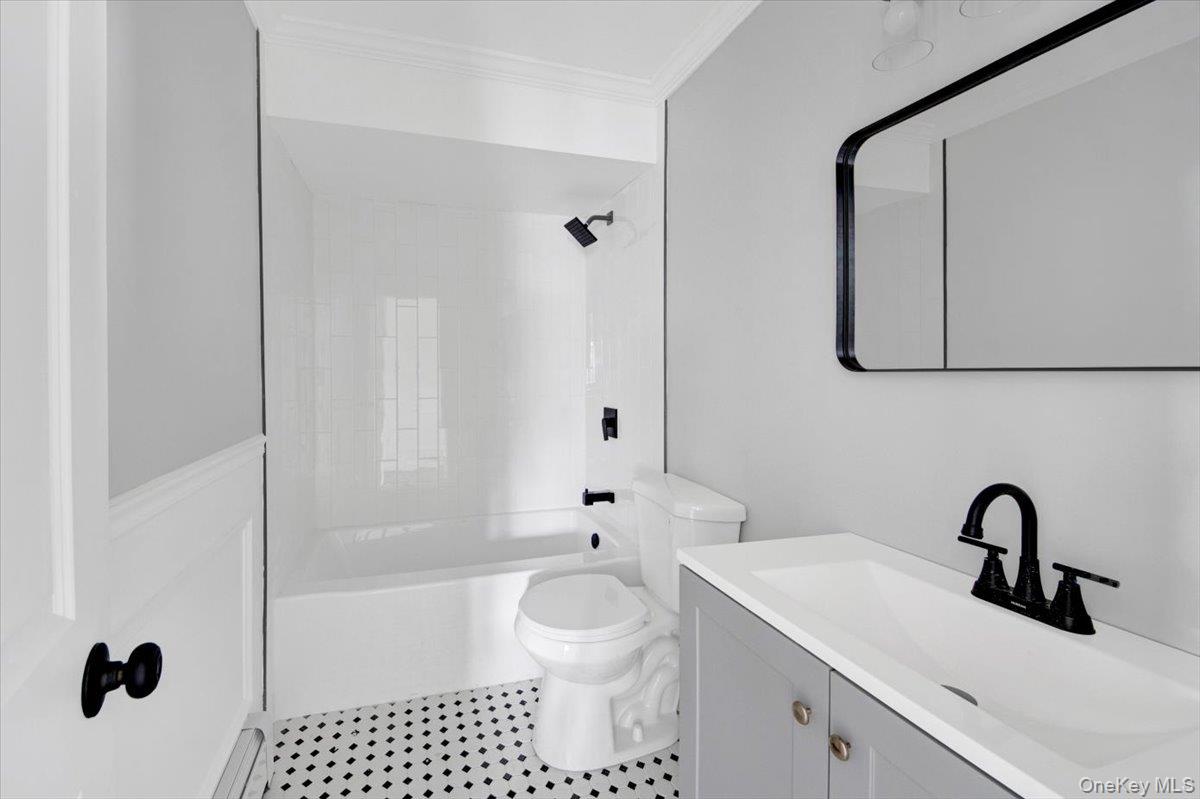 #13 photo, 254-16 Craft Avenue, Rosedale , NY 11422