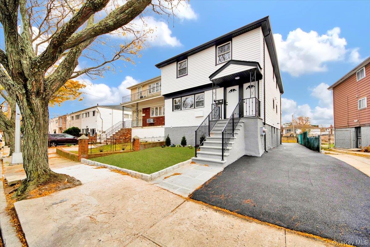 #2 photo, 254-16 Craft Avenue, Rosedale , NY 11422