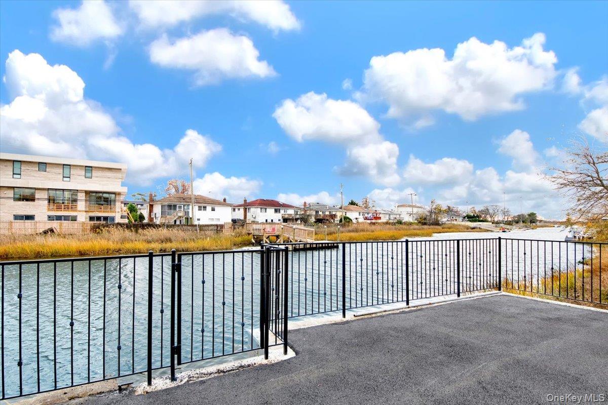 #6 photo, 254-16 Craft Avenue, Rosedale , NY 11422