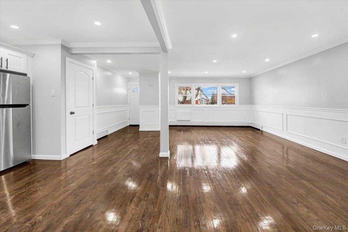 #9 photo, 254-16 Craft Avenue, Rosedale , NY 11422