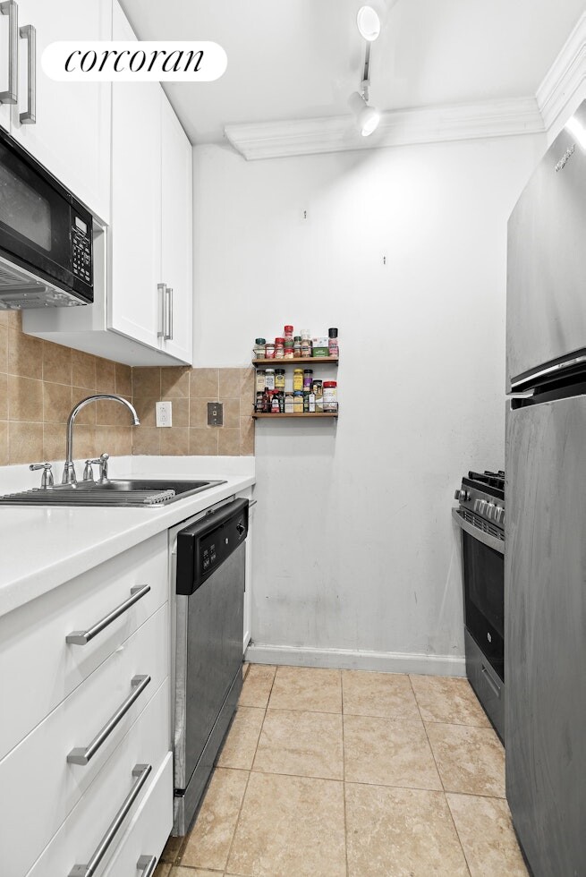 #9 photo, New York City, Hells Kitchen , NY 10019