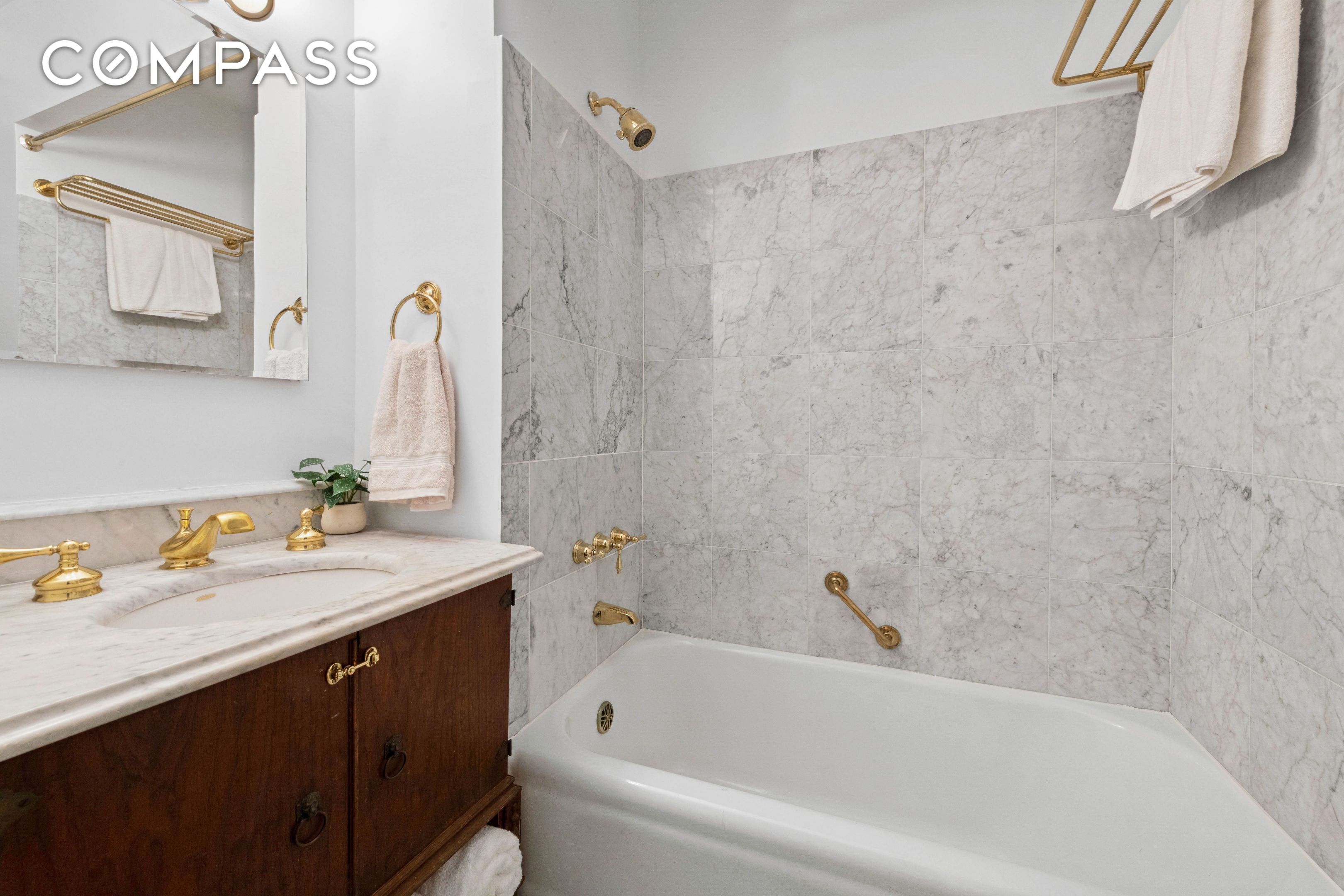 #11 photo, 444 E 57th Street, Sutton Place , NY 10022