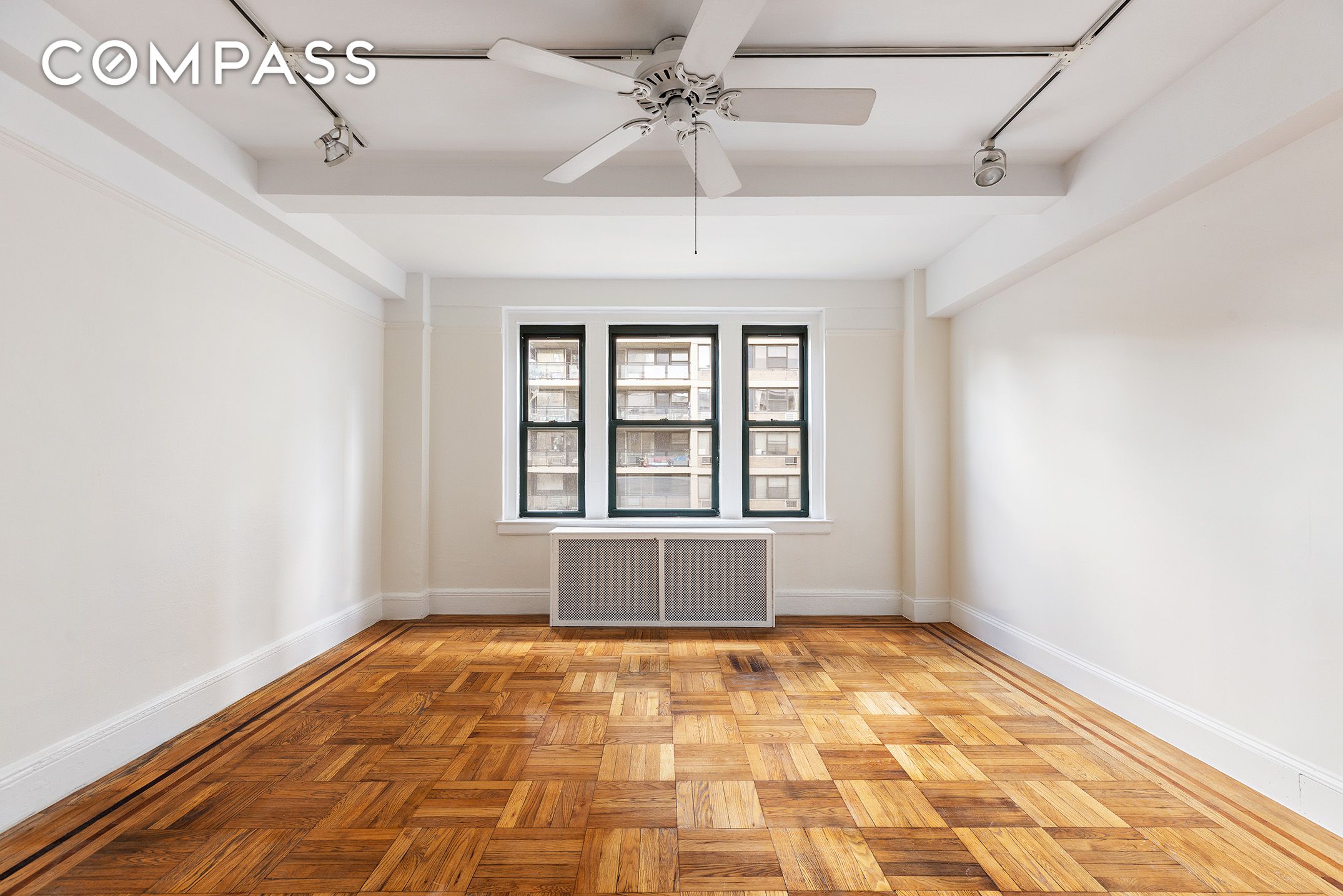 #8 photo, 65 W 95th Street, Upper West Side , NY 10025