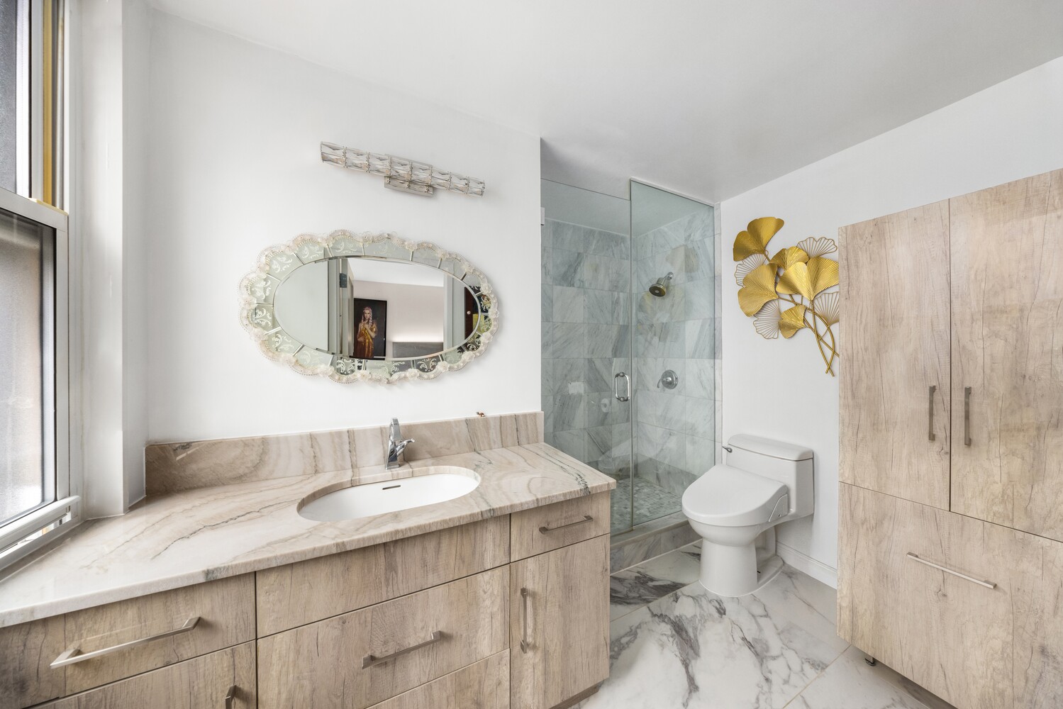 #7 photo, 112 W 56TH Street, Midtown , NY 10019