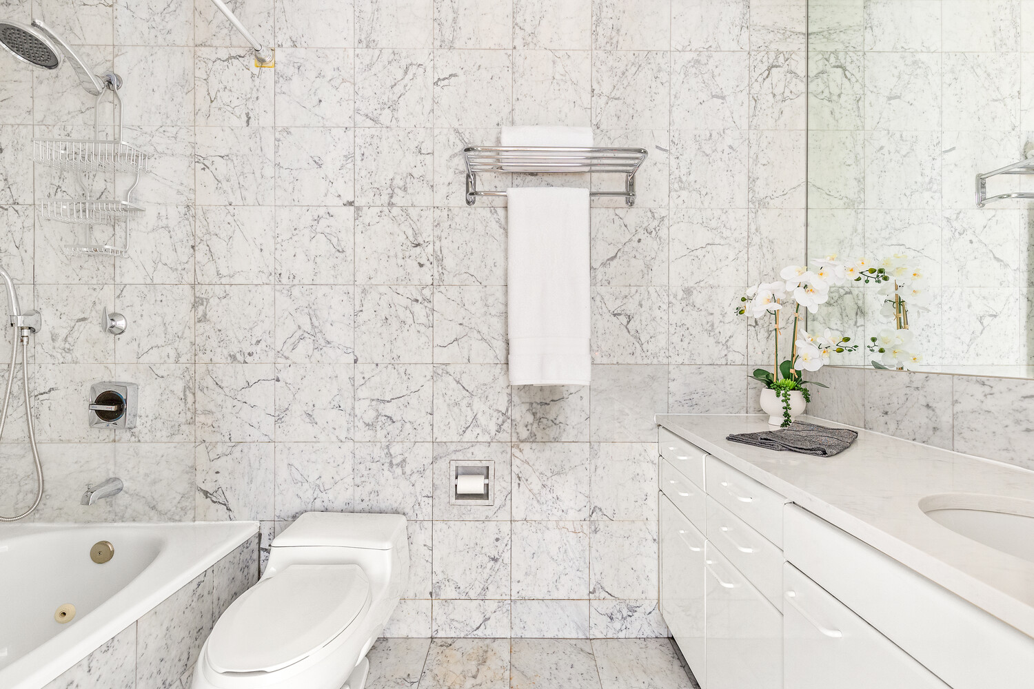 #7 photo, 146 W 57TH Street, Midtown , NY 10019