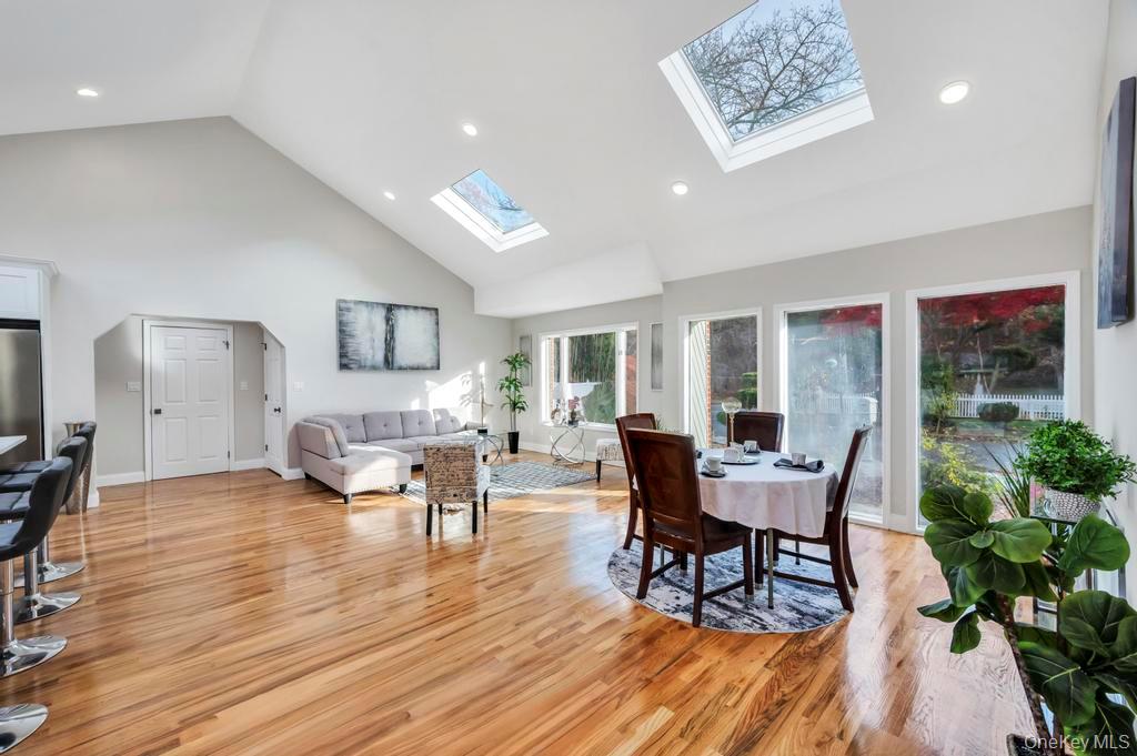 #11 photo, 100 Old Northport Road, サフォーク郡 Kings Park , NY 11754